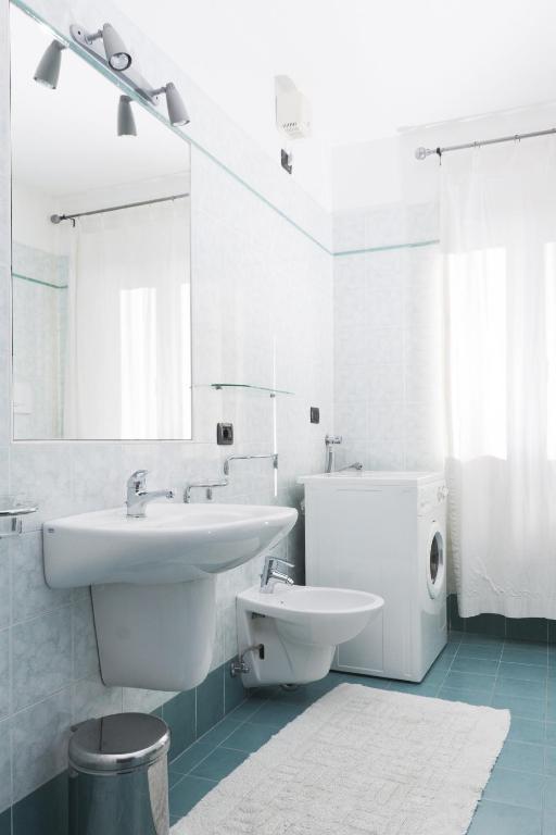 Aparthotel Casa Carla Torbole Sul Garda Pokój zdjęcie
